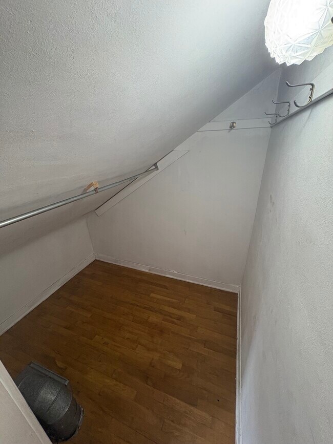 Foto del edificio - 1027 Benjamin Ave SE