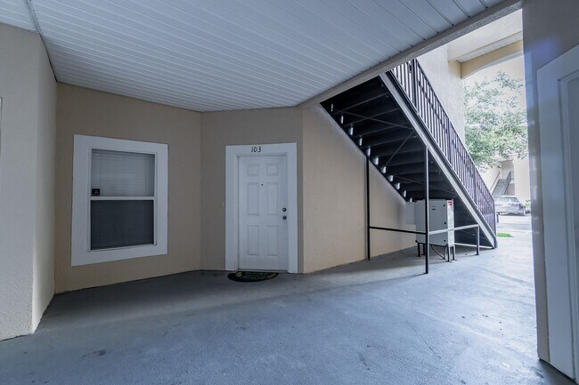 Foto del edificio - Spacious 2BR/2BA Condo – First Floor, Gate...