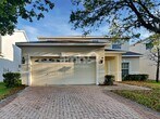Foto principal - 8837 Royal Enclave Blvd