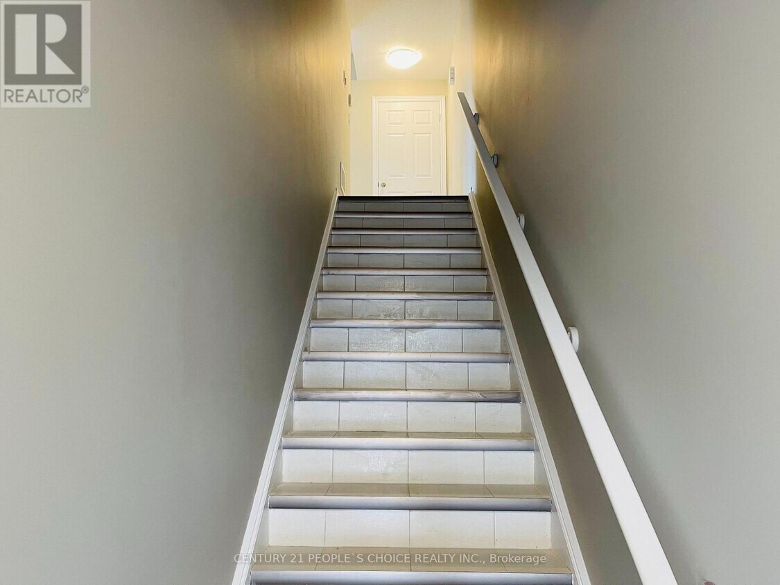 Primary Photo - 26 Oat Ln