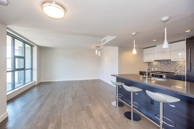 Foto del edificio - 480 Mission Bay Blvd N