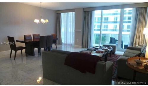 Building Photo - 9559 Collins Ave