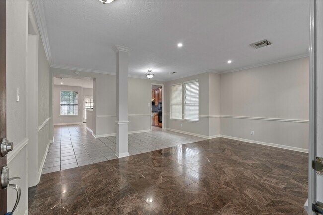 Building Photo - 5214 Plantation Colony Dr