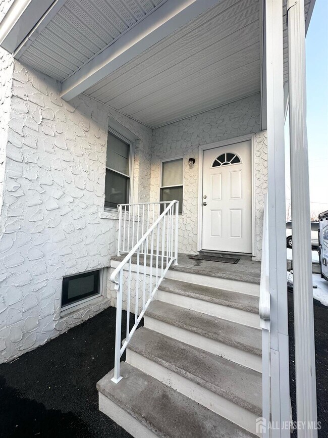 Foto del edificio - 55 Cutters Dock Rd