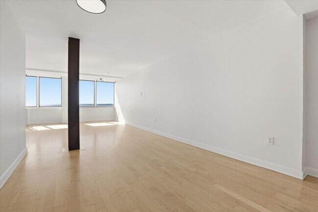 Foto del edificio - 350 Revere Beach Blvd