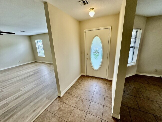 Foto del edificio - 2311 W Willow St