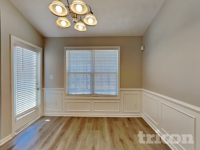 Building Photo - 20 Tabitha Ct