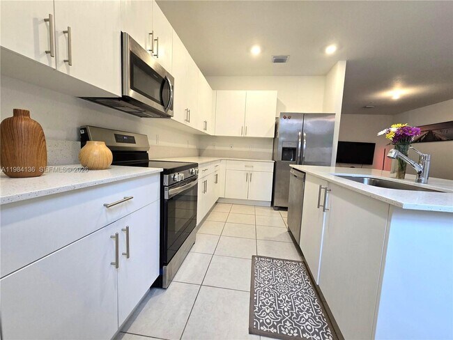 Foto del edificio - 2761 NW 55th Way