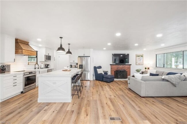 Building Photo - 600 Etheridge Rd