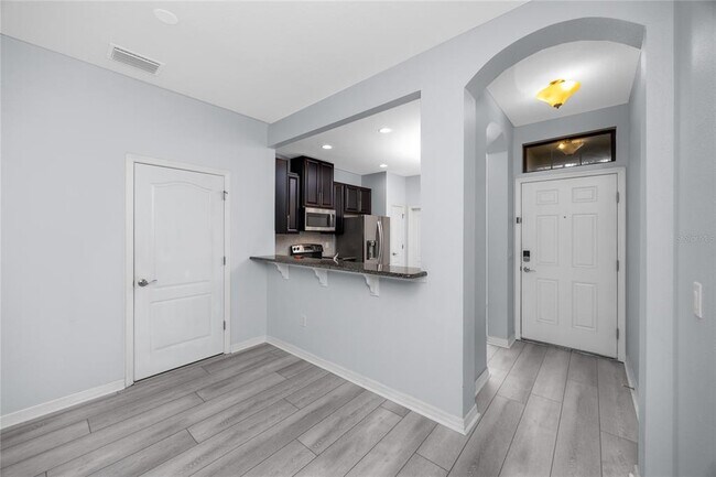 Building Photo - 5117 Bay Isle Cir