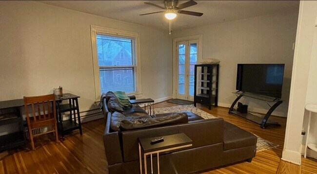 Foto del edificio - 21.5 Thayer St