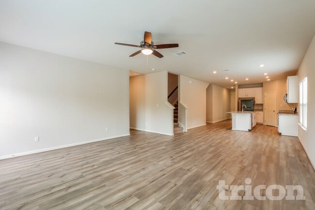 Foto del edificio - 13511 Emerson Wy