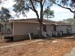 Building Photo - 5209 Charbar Dr