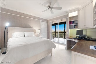 Building Photo - 8473 Bay Colony Dr