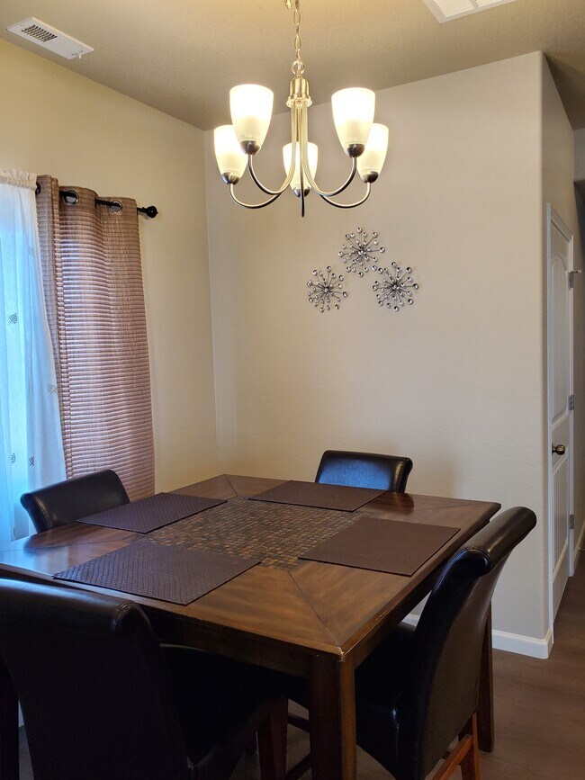 864 Petra Hts, Colorado Springs, CO 80916 Townhome Rentals in