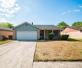 Building Photo - 10906 Maple Rock Dr
