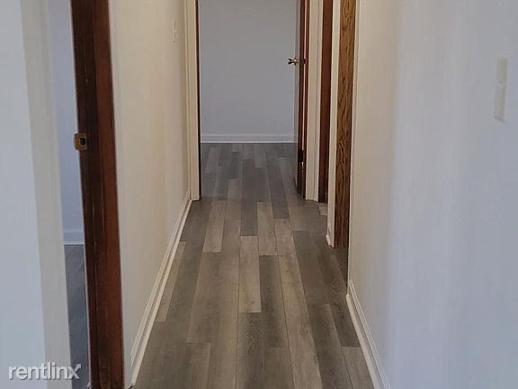 Foto del edificio - 3 br, 1 bath House - 175 W Factory Rd
