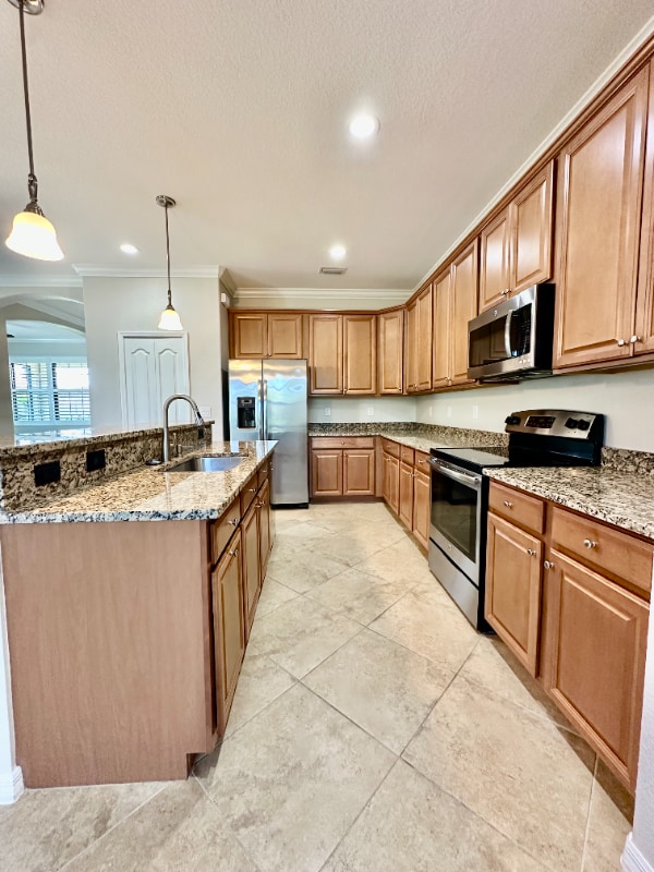 Building Photo - 13230 Amerigo Ln