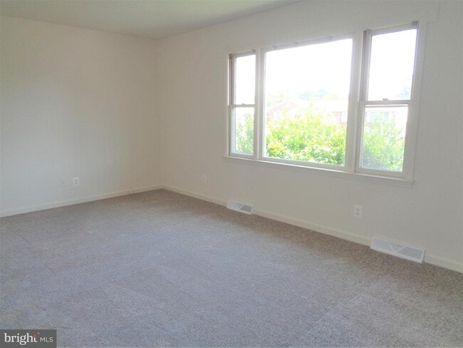 Foto del edificio - 1807 Meadow Dr