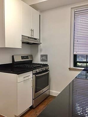 Primary Photo - 5101 39th Ave