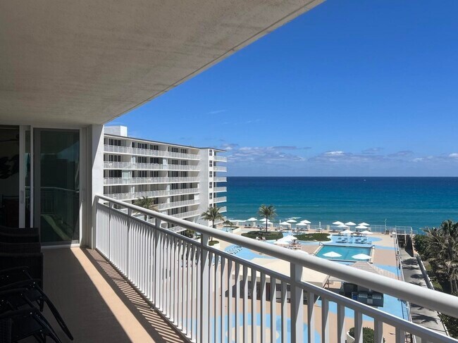Foto del edificio - 3546 S Ocean Blvd