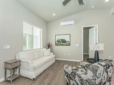 Foto del edificio - 6016 E Sussex Way