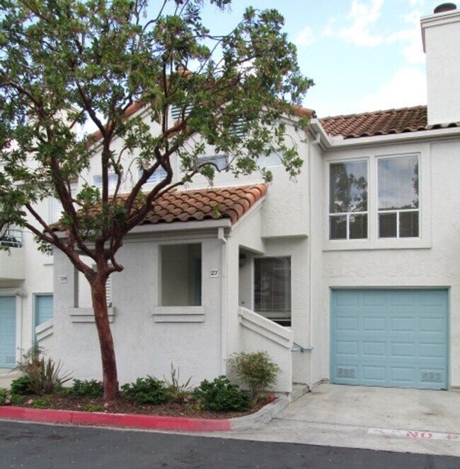 Foto del edificio - Scripps Ranch - Upgraded - 2BD/2BA - Unit in Terraces at Scripps Ranch