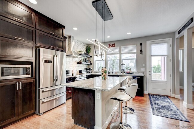 Foto del edificio - 2067 W 66th Ave