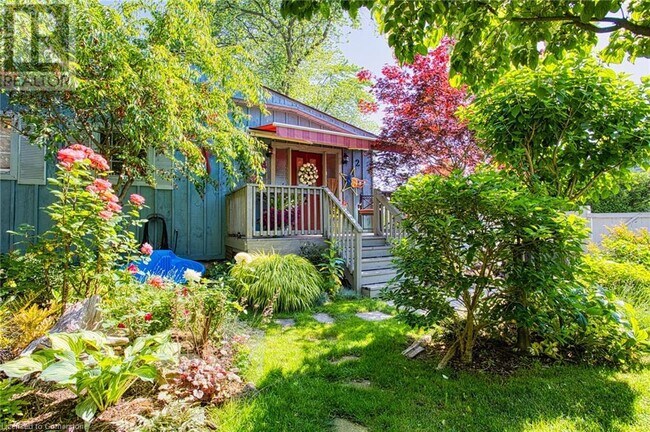 Photo du bâtiment - 2 14th St