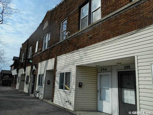 Foto del edificio - 288-298 Driving Park Ave