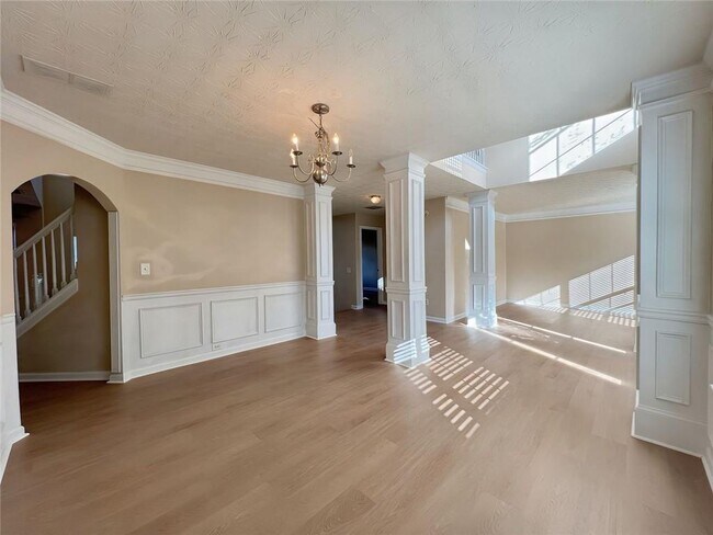 Building Photo - 2751 Spence Ct NE