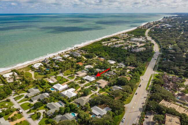 Foto del edificio - 925 Pebble Ln