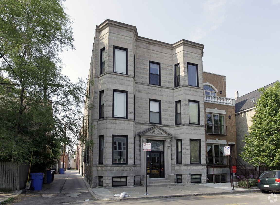 Primary Photo - 1713 W Julian St