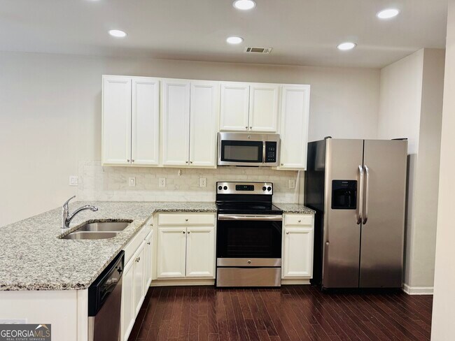 Foto del edificio - 256 Highland Pointe Cir E