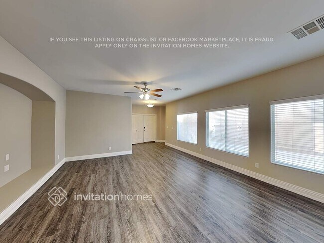 Foto del edificio - 8519 Treasure Trove St