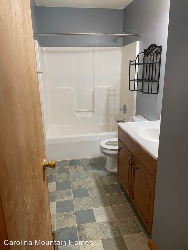 Building Photo - 2 br, 2 bath House - 563 Evans Hollow