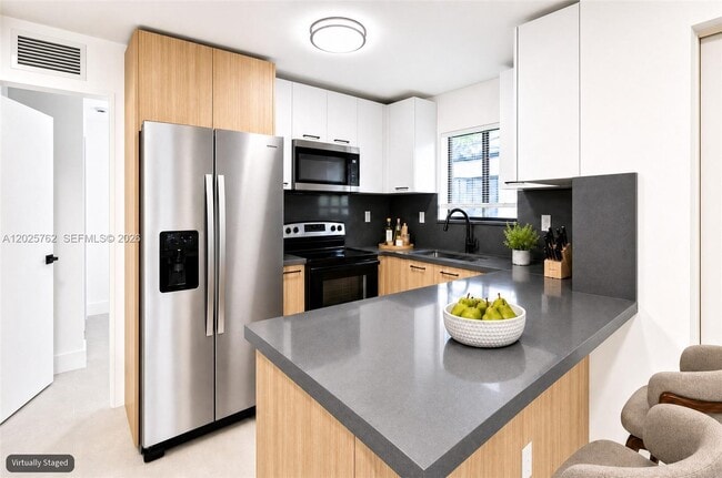 Foto del edificio - 1834 NW 63rd St