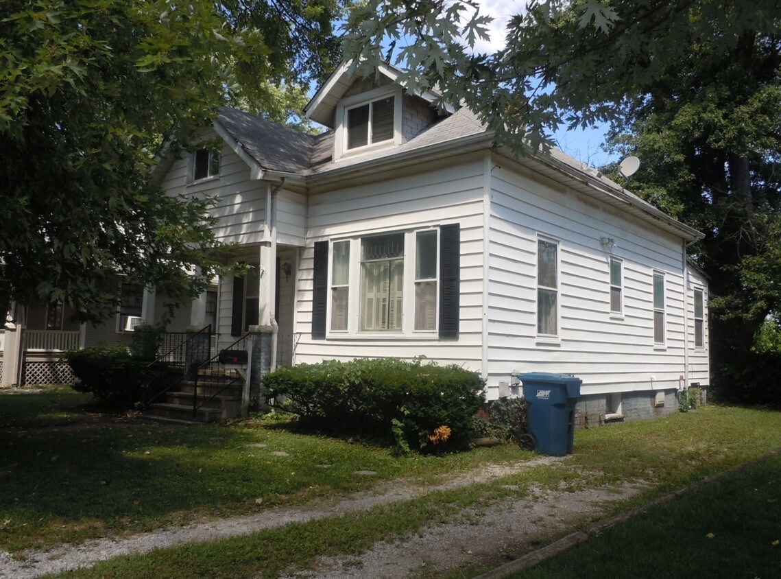 406 Springer Ave, Edwardsville, IL 62025 House Rental in Edwardsville, IL