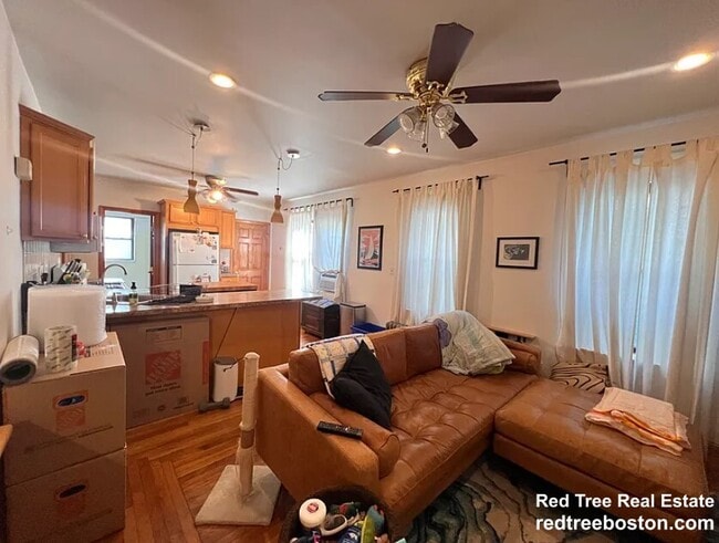Photo - 1 Aldie St Apartments