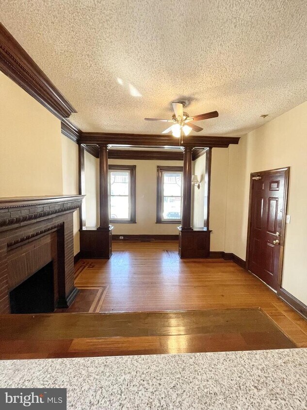 Primary Photo - 4036 Spring Garden St