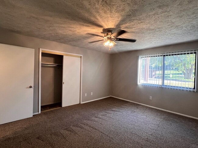 Interior Photo - Cedar Heights