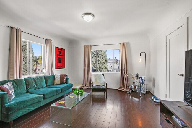 Building Photo - 5418 Lemon Grove Ave