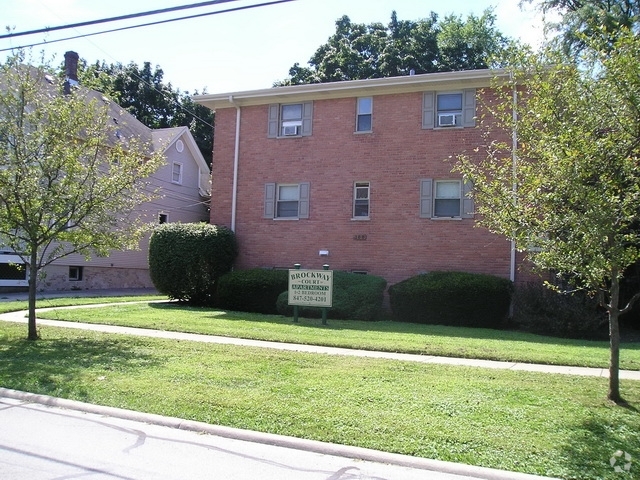 Foto principal - Brockway Court Apartments