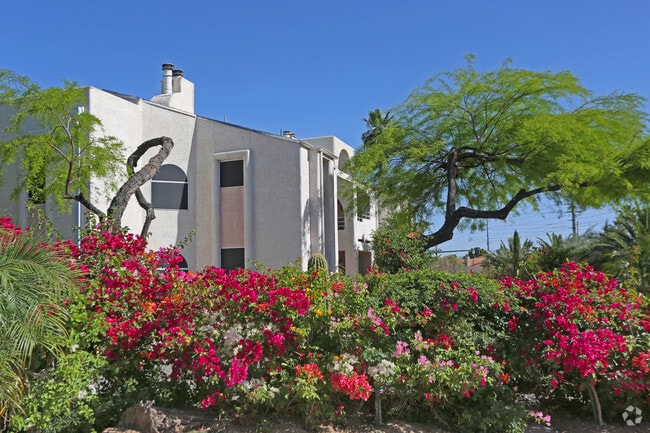 Exterior - Mission Springs Apartment