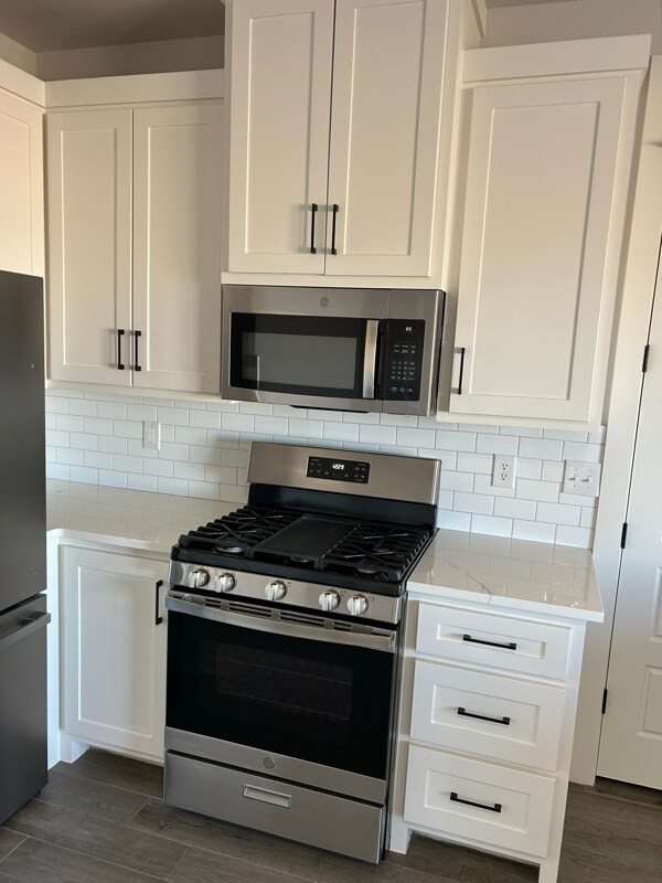 Foto del edificio - 300 Desert Quail Rd