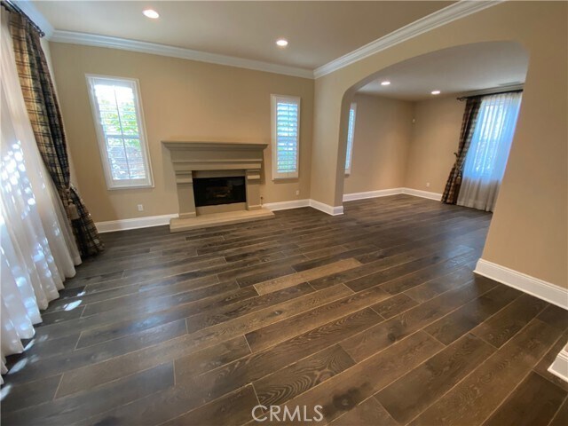 Building Photo - 1328 Acorn Pl