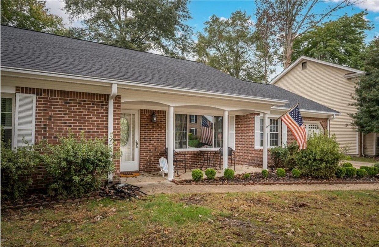 Primary Photo - Amazing Ranch Home Rental in Virginia Beach!