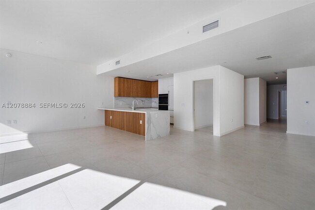 Foto del edificio - 1400 Biscayne Blvd