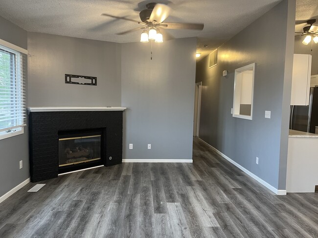 Building Photo - 1846 Kerrybrook Ct