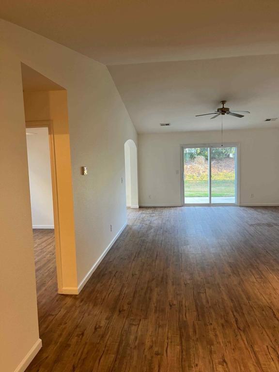 Foto del edificio - 1117 Rookery Dr